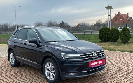 Volkswagen Tiguan II, 2017 год, 2 600 000 рублей, 4 фотография