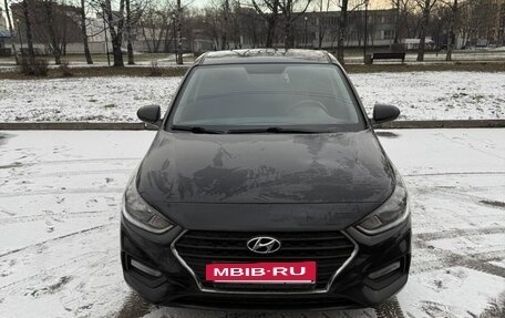 Hyundai Solaris II рестайлинг, 2017 год, 1 450 000 рублей, 2 фотография