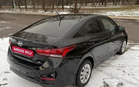 Hyundai Solaris II рестайлинг, 2017 год, 1 450 000 рублей, 8 фотография