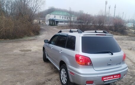 Mitsubishi Outlander III рестайлинг 3, 2003 год, 635 000 рублей, 3 фотография