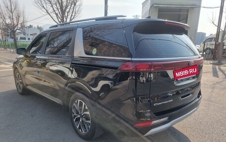KIA Carnival, 2020 год, 2 250 000 рублей, 4 фотография