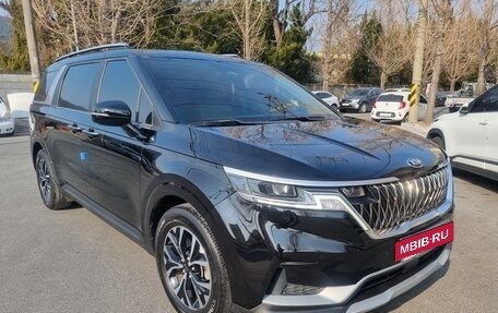 KIA Carnival, 2020 год, 2 250 000 рублей, 2 фотография