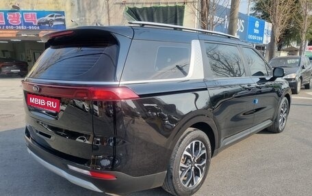 KIA Carnival, 2020 год, 2 250 000 рублей, 3 фотография