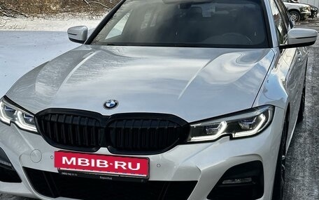 BMW 3 серия, 2019 год, 4 300 000 рублей, 4 фотография