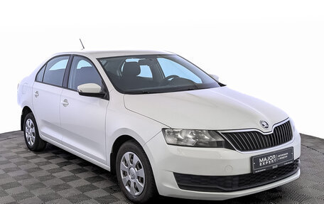 Skoda Rapid I, 2017 год, 945 000 рублей, 3 фотография