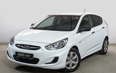 Hyundai Solaris II рестайлинг, 2013 год, 950 000 рублей, 1 фотография