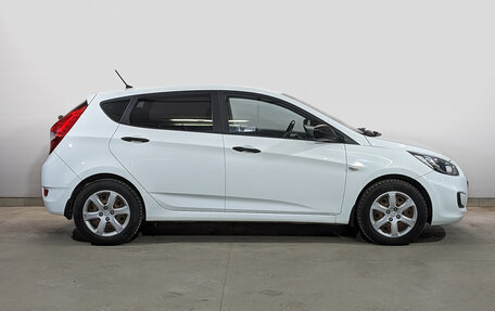 Hyundai Solaris II рестайлинг, 2013 год, 950 000 рублей, 4 фотография