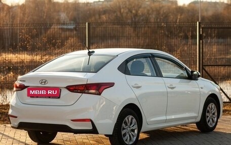 Hyundai Solaris II рестайлинг, 2018 год, 1 320 000 рублей, 11 фотография