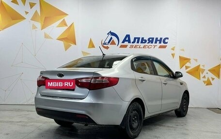 KIA Rio III рестайлинг, 2011 год, 775 000 рублей, 3 фотография