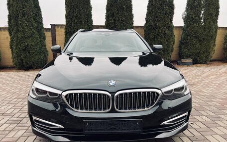 BMW 5 серия, 2018 год, 4 290 000 рублей, 2 фотография