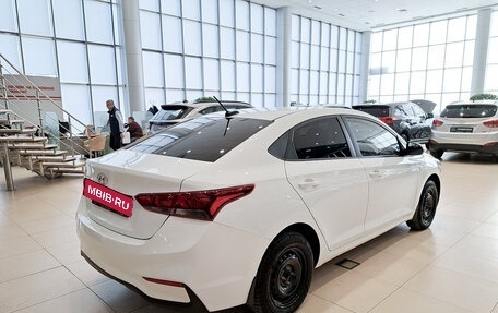 Hyundai Solaris II рестайлинг, 2018 год, 1 050 000 рублей, 5 фотография