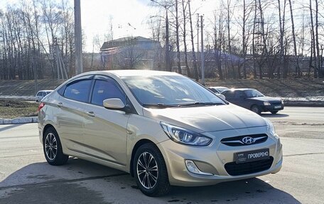 Hyundai Solaris II рестайлинг, 2011 год, 699 000 рублей, 3 фотография