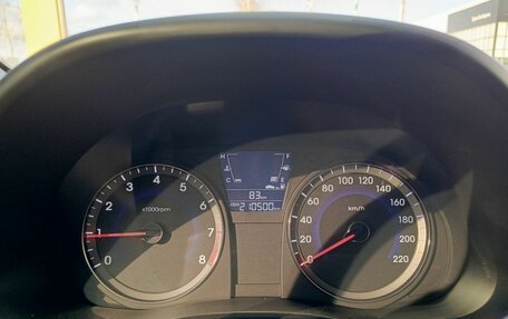 Hyundai Solaris II рестайлинг, 2011 год, 699 000 рублей, 13 фотография