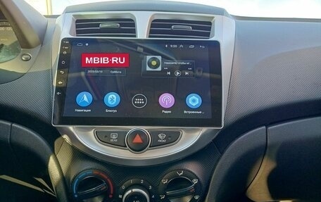 Hyundai Solaris II рестайлинг, 2011 год, 699 000 рублей, 15 фотография