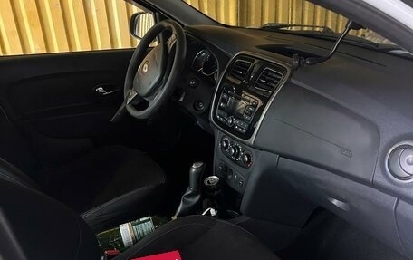 Renault Logan II, 2014 год, 550 000 рублей, 6 фотография