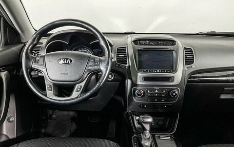 KIA Sorento II рестайлинг, 2018 год, 1 997 000 рублей, 12 фотография