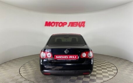 Volkswagen Jetta VI, 2010 год, 599 000 рублей, 5 фотография