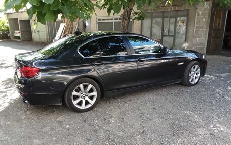 BMW 5 серия, 2011 год, 1 600 000 рублей, 3 фотография