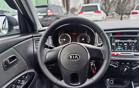 KIA Rio II, 2010 год, 649 000 рублей, 15 фотография