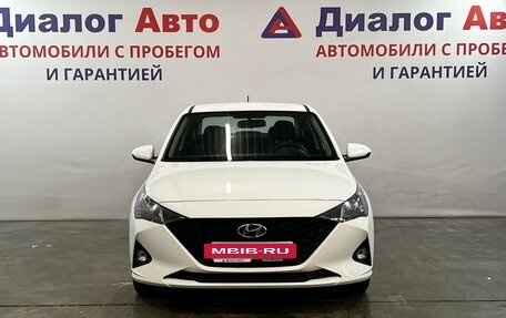 Hyundai Solaris II рестайлинг, 2021 год, 1 669 000 рублей, 2 фотография