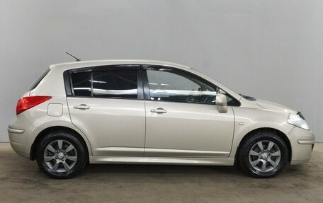 Nissan Tiida, 2010 год, 855 000 рублей, 4 фотография
