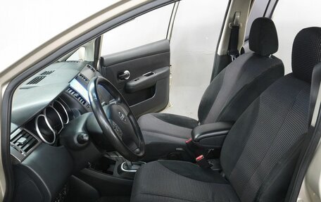 Nissan Tiida, 2010 год, 855 000 рублей, 15 фотография