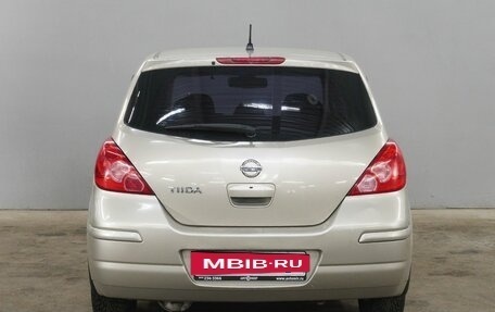 Nissan Tiida, 2010 год, 855 000 рублей, 6 фотография