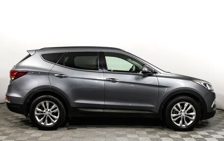 Hyundai Santa Fe III рестайлинг, 2018 год, 2 490 000 рублей, 4 фотография