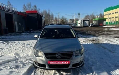 Volkswagen Passat B6, 2005 год, 525 000 рублей, 3 фотография