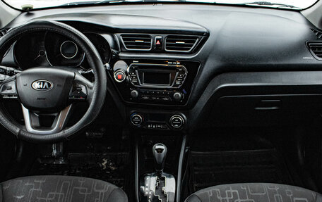 KIA Rio III рестайлинг, 2013 год, 979 000 рублей, 5 фотография