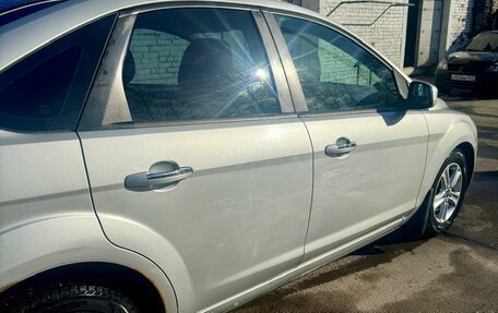 Ford Focus II рестайлинг, 2011 год, 750 000 рублей, 3 фотография