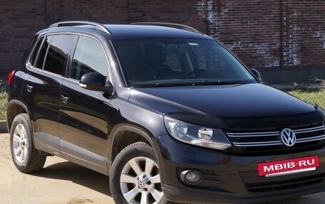 Volkswagen Tiguan I, 2012 год, 1 180 000 рублей, 2 фотография