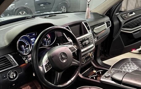 Mercedes-Benz GL-Класс, 2012 год, 15 фотография
