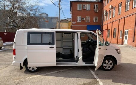 Volkswagen Transporter T6 рестайлинг, 2019 год, 3 375 000 рублей, 9 фотография
