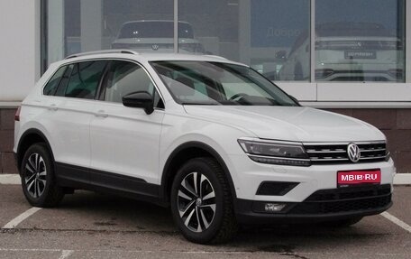 Volkswagen Tiguan II, 2019 год, 2 787 000 рублей, 1 фотография