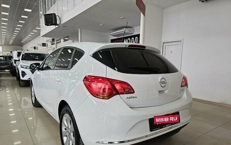 Opel Astra J, 2013 год, 1 149 000 рублей, 8 фотография