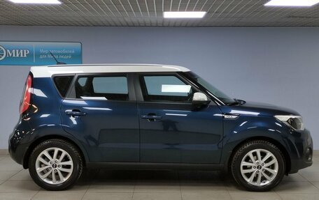 KIA Soul II рестайлинг, 2017 год, 1 562 000 рублей, 4 фотография