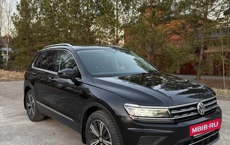 Volkswagen Tiguan II, 2017 год, 2 890 000 рублей, 3 фотография