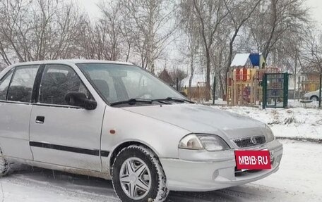 Suzuki Swift II, 2001 год, 210 000 рублей, 4 фотография