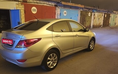 Hyundai Solaris II рестайлинг, 2014 год, 1 070 000 рублей, 18 фотография