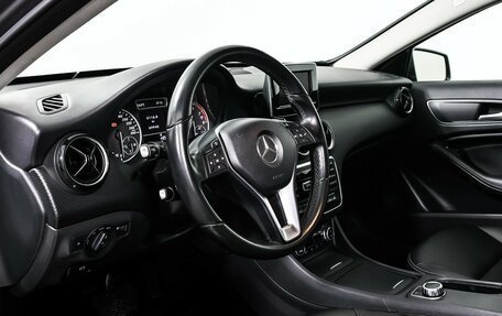 Mercedes-Benz A-Класс, 2015 год, 1 798 000 рублей, 12 фотография