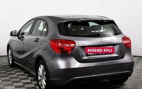 Mercedes-Benz A-Класс, 2015 год, 1 798 000 рублей, 7 фотография