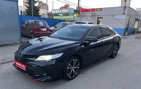 Toyota Camry, 2020 год, 3 390 000 рублей, 1 фотография