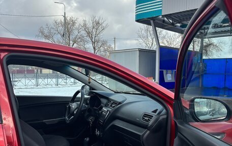 KIA Rio III рестайлинг, 2013 год, 900 000 рублей, 11 фотография