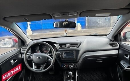 KIA Rio III рестайлинг, 2013 год, 900 000 рублей, 12 фотография