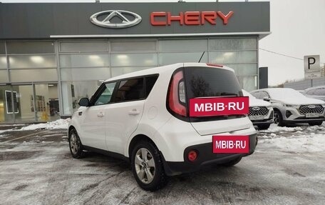 KIA Soul II рестайлинг, 2018 год, 1 240 000 рублей, 7 фотография