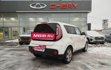 KIA Soul II рестайлинг, 2018 год, 1 240 000 рублей, 5 фотография