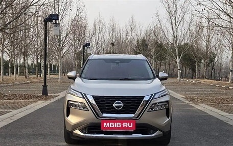 Nissan X-Trail, 2022 год, 2 342 600 рублей, 2 фотография