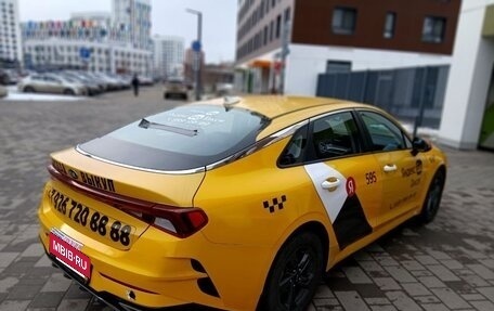 KIA K5, 2021 год, 1 680 000 рублей, 10 фотография