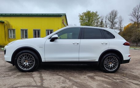 Porsche Cayenne III, 2016 год, 6 950 000 рублей, 4 фотография